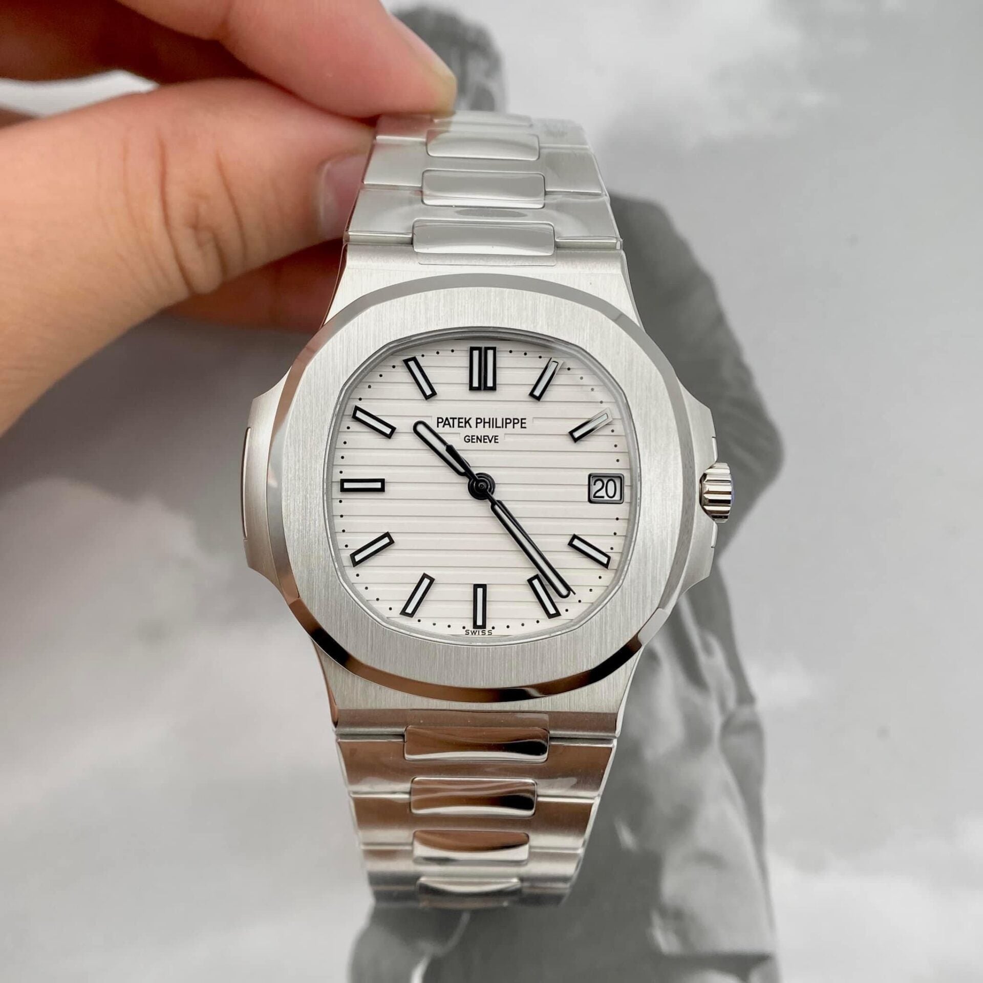 Patek Philippe Nautilus, White Dial